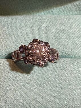Moissanite and amethyst flower ring 925